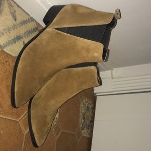 Marc Fisher suede booties!